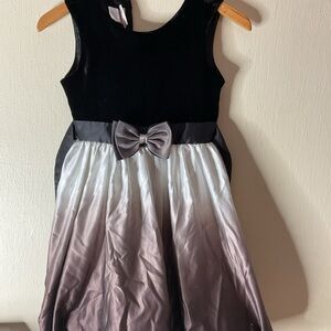 La princess velvet dress